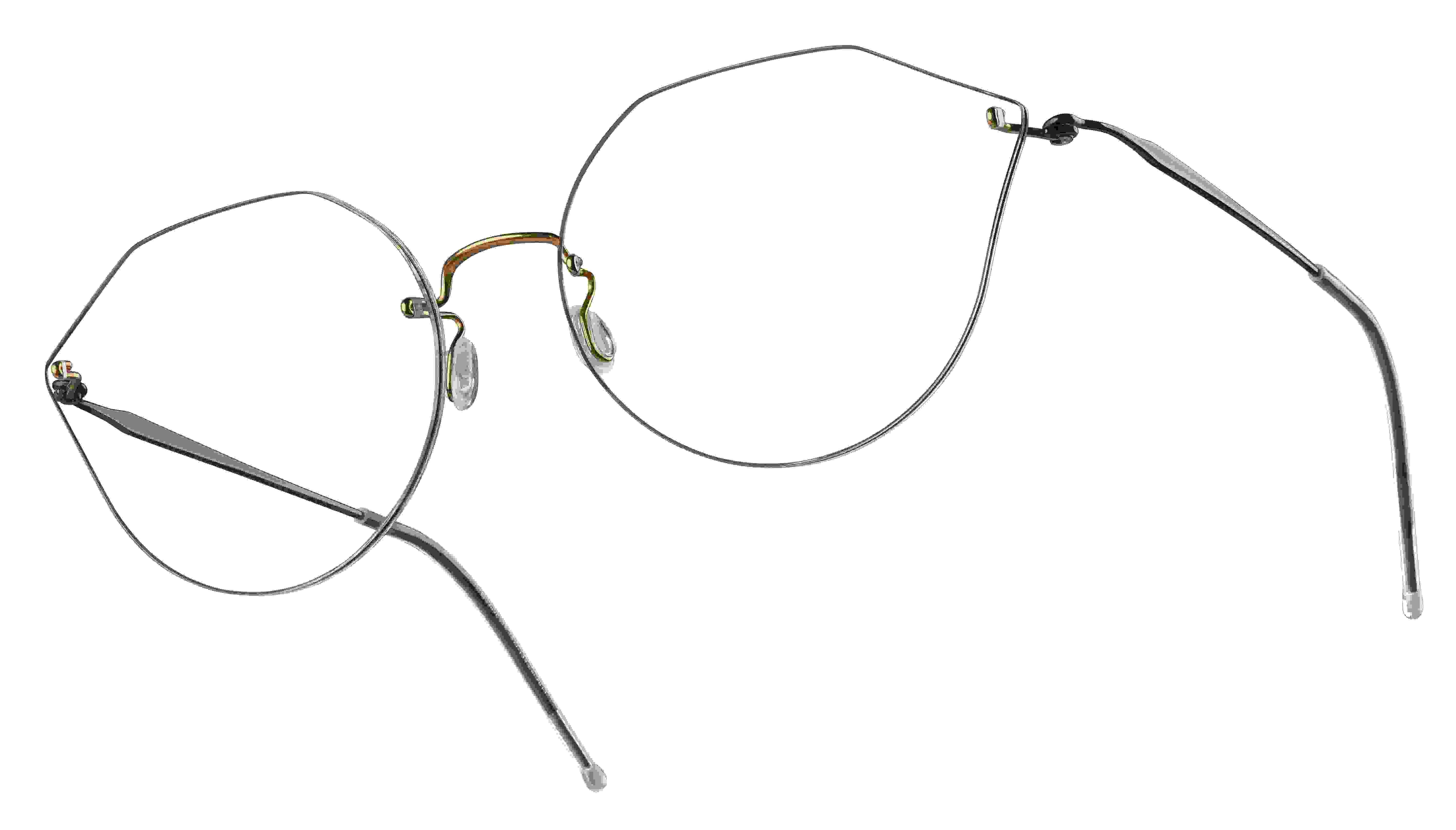 Korrekturbrille mit ausgefallenen Brillengläsern und dünne, silbernen Gestell.